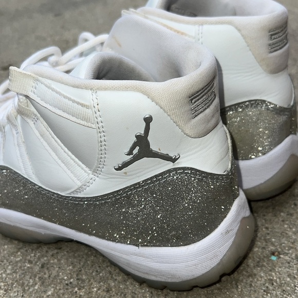 Nike Air Jordan 11 metallic Silver glitter - Picture 5 of 10